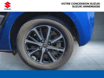 Photo 15 du bon plan TOYOTA Yaris 110 VVT-i Design CVT 5p occasion à 13980 €