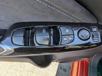 Photo 12 du bon plan NISSAN Juke 1.0 DIG-T 114ch N-Design DCT 2021 occasion à 20290 €