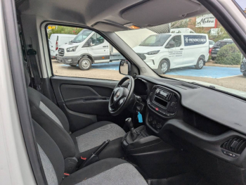 Photo 4 du bon plan FIAT Doblo Cargo VUL 1.3 Multijet 95ch Pack occasion à 11890 €