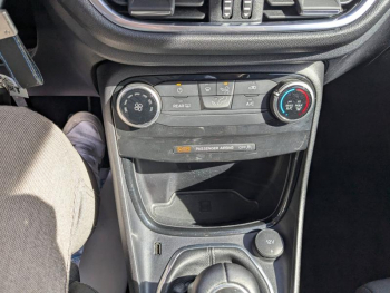 Photo 18 du bon plan FORD Puma 1.0 Flexifuel 125ch S&S mHEV Titanium occasion à 19990 €