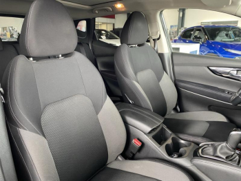 Photo 15 du bon plan NISSAN Qashqai 1.5 dCi 115ch N-Connecta DCT 2019 Euro6-EVAP occasion à 17900 €