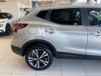 Photo 5 du bon plan NISSAN Qashqai 1.3 DIG-T 140ch N-Connecta 2019 occasion à 16390 €