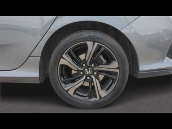 Photo 4 du bon plan HONDA Civic 1.0 i-VTEC 129ch Executive CVT 5p occasion à 16990 €