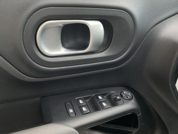 Photo 17 du bon plan CITROEN C5 Aircross I Ph1 PureTech 130 S&S Feel occasion à 16900 €