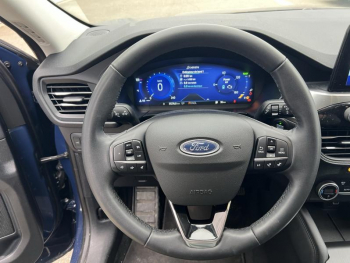 Photo 12 du bon plan FORD Kuga 2.5 Duratec 190ch FHEV E85 Titanium BVA occasion à 28880 €