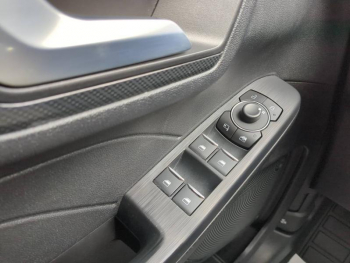 Photo 15 du bon plan FORD Kuga 2.5 Duratec 190ch FHEV E85 ST-Line X BVA occasion à 32000 €