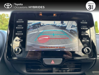 Photo 7 du bon plan TOYOTA Yaris 116h Dynamic Business 5p + Programme Beyond Zero Academy MY22 occasion à 19790 €