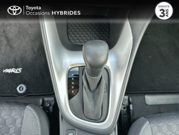 Photo 9 du bon plan TOYOTA Yaris 116h Dynamic Business 5p + Programme Beyond Zero Academy MY22 occasion à 19790 €