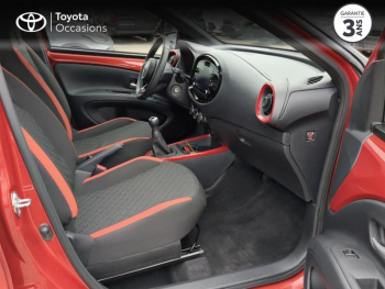 Photo 6 du bon plan TOYOTA Aygo X 1.0 VVT-i 72ch Design MY23 occasion à 15990 €