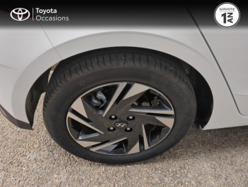 Photo 16 du bon plan HYUNDAI i20 1.0 T-GDi 100ch Hybrid Intuitive occasion à 16980 €