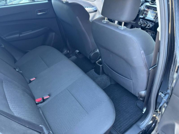 Photo 17 du bon plan SUZUKI Swift 1.2 Dualjet Hybrid 83ch Pack occasion à 14990 €