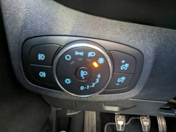 Photo 13 du bon plan FORD Fiesta 1.0 EcoBoost 125ch mHEV ST-Line X 5p occasion à 14940 €