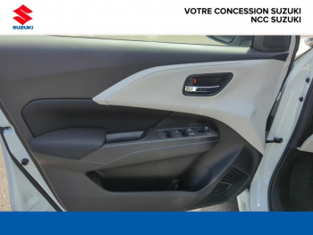 Photo 12 du bon plan SUZUKI Swift 1.2 Hybrid 83ch PrivilÃ¨ge occasion à 18990 €