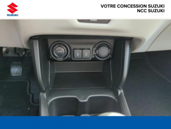Photo 23 du bon plan SUZUKI Swift 1.2 Hybrid 83ch PrivilÃ¨ge occasion à 18990 €