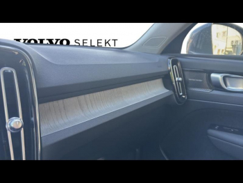 Photo 15 du bon plan VOLVO XC40 T5 Recharge 180 + 82ch Inscription Luxe DCT 7 occasion à 31990 €