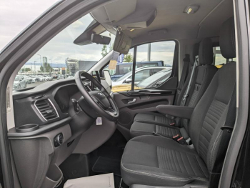Photo 12 du bon plan FORD Transit Custom Fg VUL 320 L1H1 2.0 EcoBlue 170 S&S Cabine Approfondie Limited BVA6 7cv occasion à 39900 €