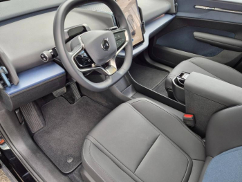 Photo 5 du bon plan VOLVO EX30 Single Extended Range 272ch Ultra occasion à 35890 €