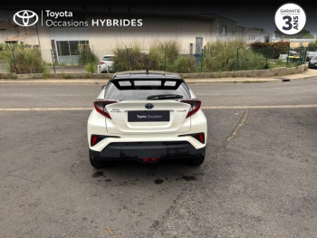 Photo 4 du bon plan TOYOTA C-HR 122h Graphic 2WD E-CVT RC18 occasion à 17280 €