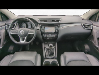 Photo 10 du bon plan NISSAN Qashqai 1.2 DIG-T 115ch Tekna occasion à 15790 €
