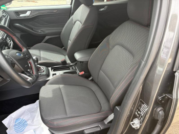 Photo 9 du bon plan FORD Focus 1.0 EcoBoost 125ch ST-Line occasion à 19000 €