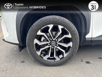 Photo 16 du bon plan TOYOTA Yaris Cross 116h Design AWD-i MY22 occasion à 24980 €