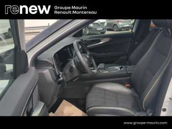 Photo 10 du bon plan RENAULT Austral 1.3 TCe mild hybrid 160ch Iconic auto occasion à 31490 €