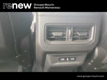 Photo 19 du bon plan RENAULT Austral 1.3 TCe mild hybrid 160ch Iconic auto occasion à 31490 €