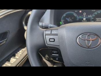 Photo 15 du bon plan TOYOTA C-HR 2.0 Hybride Rechargeable 225ch Collection NG23 occasion à 41500 €