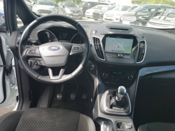 Photo 4 du bon plan FORD C-MAX 1.0 EcoBoost 125ch Stop&Start Sport Euro6.2 occasion à 11900 €