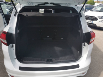 Photo 13 du bon plan FORD C-MAX 1.0 EcoBoost 125ch Stop&Start Sport Euro6.2 occasion à 11900 €