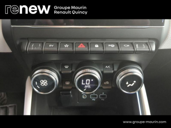 Photo 18 du bon plan RENAULT Clio 1.6 E-Tech 140ch Intens -21 occasion à 16490 €