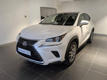 Photo 3 du bon plan LEXUS NX 300h 4WD Luxe occasion à 34900 €