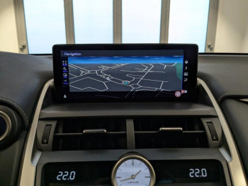 Photo 4 du bon plan LEXUS NX 300h 4WD Luxe occasion à 34900 €