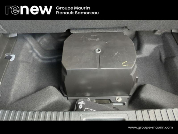 Photo 10 du bon plan RENAULT Austral 1.2 E-Tech full hybrid 200ch Techno occasion à 31900 €