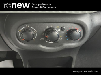 Photo 21 du bon plan RENAULT Twingo 1.0 SCe 65ch Life - 20 occasion à 9500 €