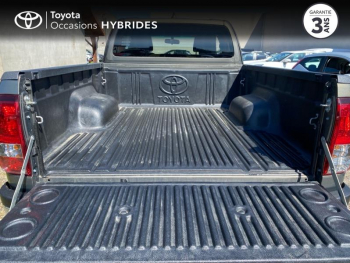 Photo 10 du bon plan TOYOTA Hilux VUL 2.4 D-4D X-Tra Cabine LÃ©gende 4WD BVA RC23 occasion à 41990 €