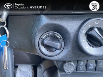 Photo 19 du bon plan TOYOTA Hilux VUL 2.4 D-4D X-Tra Cabine LÃ©gende 4WD BVA RC23 occasion à 41990 €