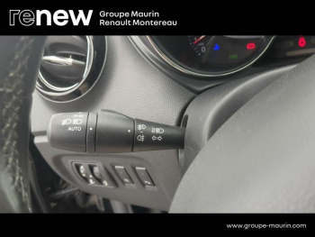 Photo 23 du bon plan RENAULT Captur 1.2 TCe 120ch energy Intens occasion à 10490 €