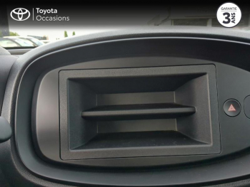 Photo 15 du bon plan TOYOTA Aygo X 1.0 VVT-i 72ch Active occasion à 13490 €