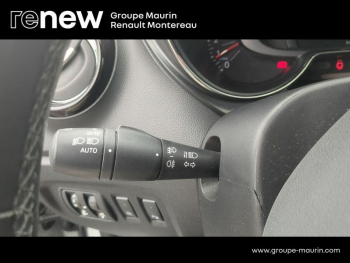 Photo 24 du bon plan RENAULT Captur 1.2 TCe 120ch energy Intens occasion à 10990 €