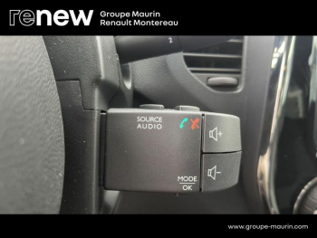 Photo 26 du bon plan RENAULT Captur 1.2 TCe 120ch energy Intens occasion à 10990 €