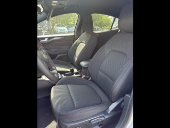 Photo 10 du bon plan FORD Focus 1.0 Flexifuel mHEV 125ch ST-Line X occasion à 26945 €