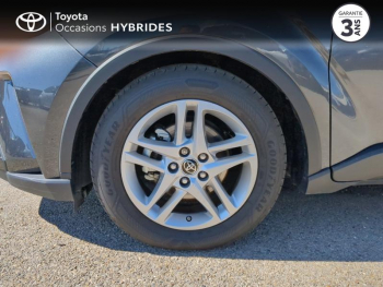 Photo 20 du bon plan TOYOTA C-HR 1.8 Hybride 122ch Dynamic E-CVT occasion à 22890 €