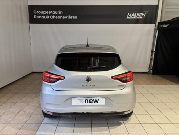 Photo 6 du bon plan RENAULT Clio 1.6 E-Tech hybride 145ch Evolution occasion à 17899 €