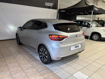 Photo 7 du bon plan RENAULT Clio 1.6 E-Tech hybride 145ch Evolution occasion à 17899 €