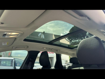 Photo 16 du bon plan VOLVO XC60 T6 Hybride Rechargeable 253 + 145ch Plus Style Dark Geartronic 8 AWD occasion à 51890 €