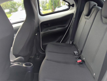 Photo 4 du bon plan TOYOTA Aygo X 1.0 VVT-i 72ch Active Business MY23 occasion à 13990 €
