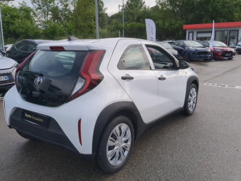 Photo 9 du bon plan TOYOTA Aygo X 1.0 VVT-i 72ch Active Business MY23 occasion à 13990 €