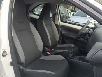 Photo 18 du bon plan TOYOTA Aygo X 1.0 VVT-i 72ch Active Business MY23 occasion à 13990 €