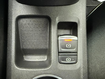 Photo 26 du bon plan RENAULT Captur 1.5 Blue dCi 95ch Intens occasion à 15500 €